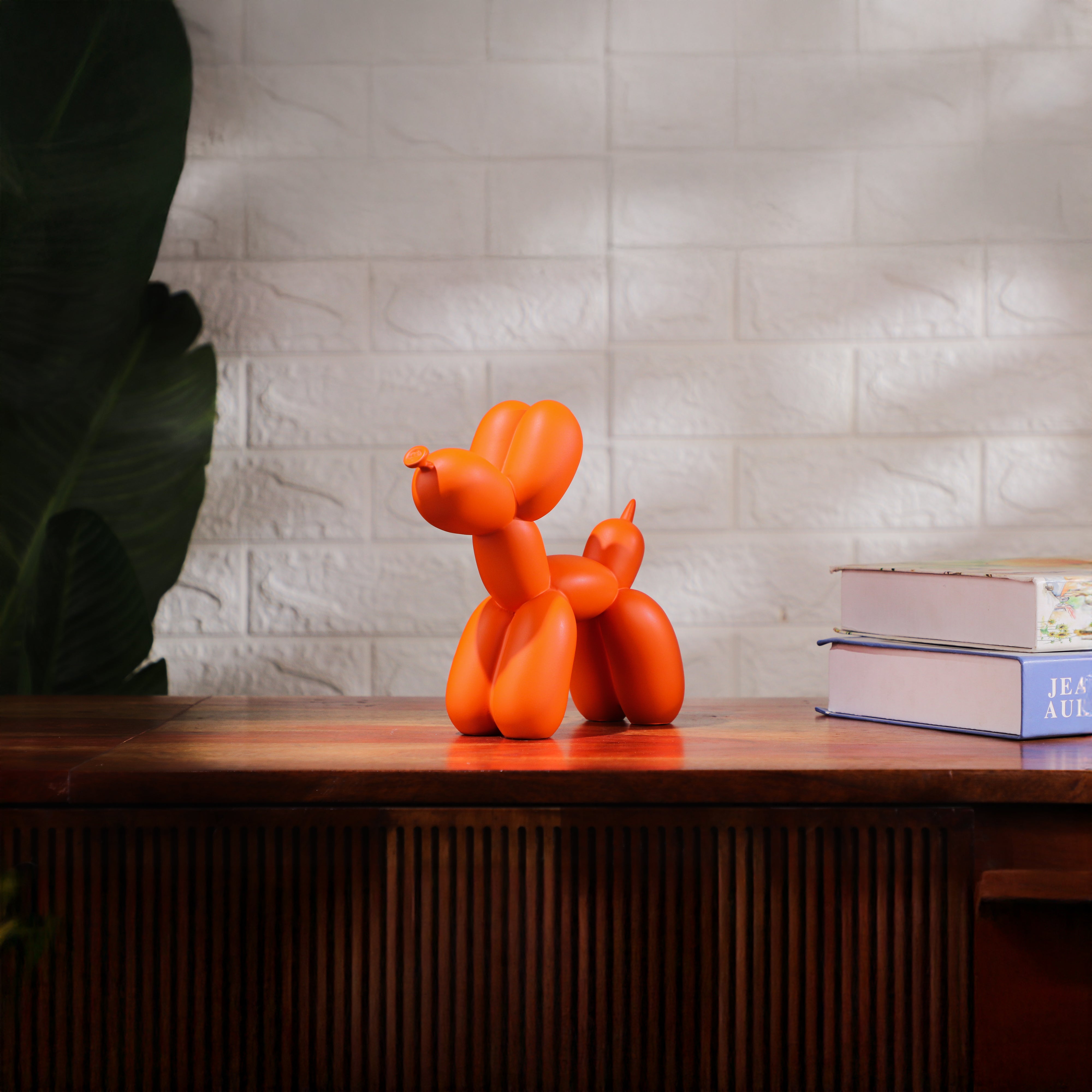 Balloon Dog Figurine