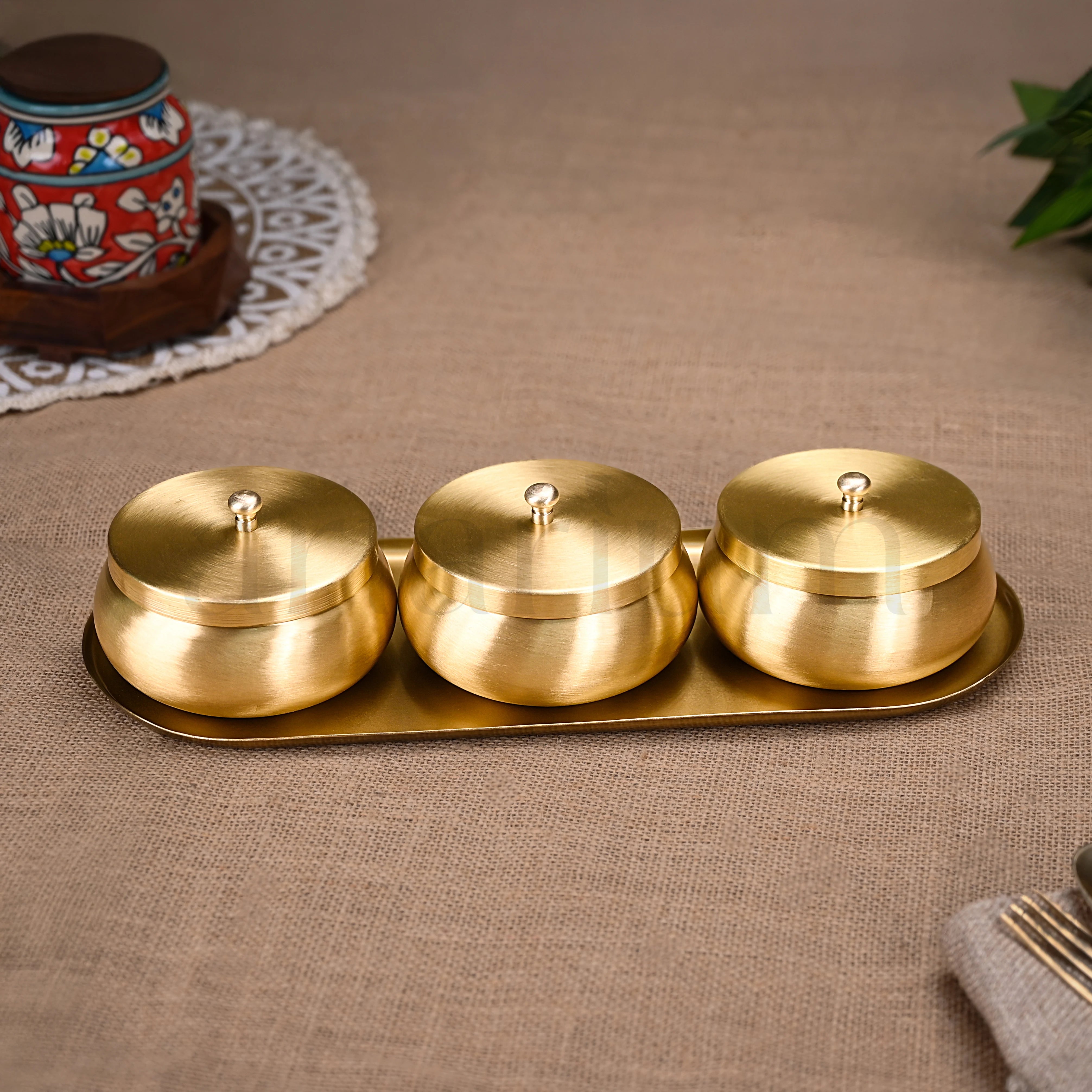 Brass Nut Bowl Set